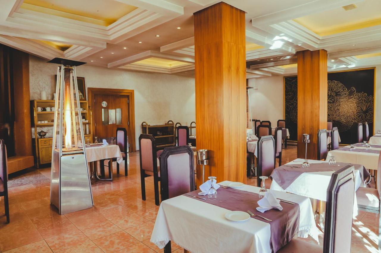 Hotel Perce Neige Ifrane  Exterior photo